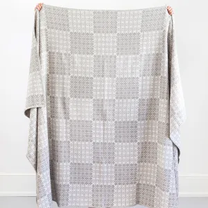 Cross Check Grey Throw