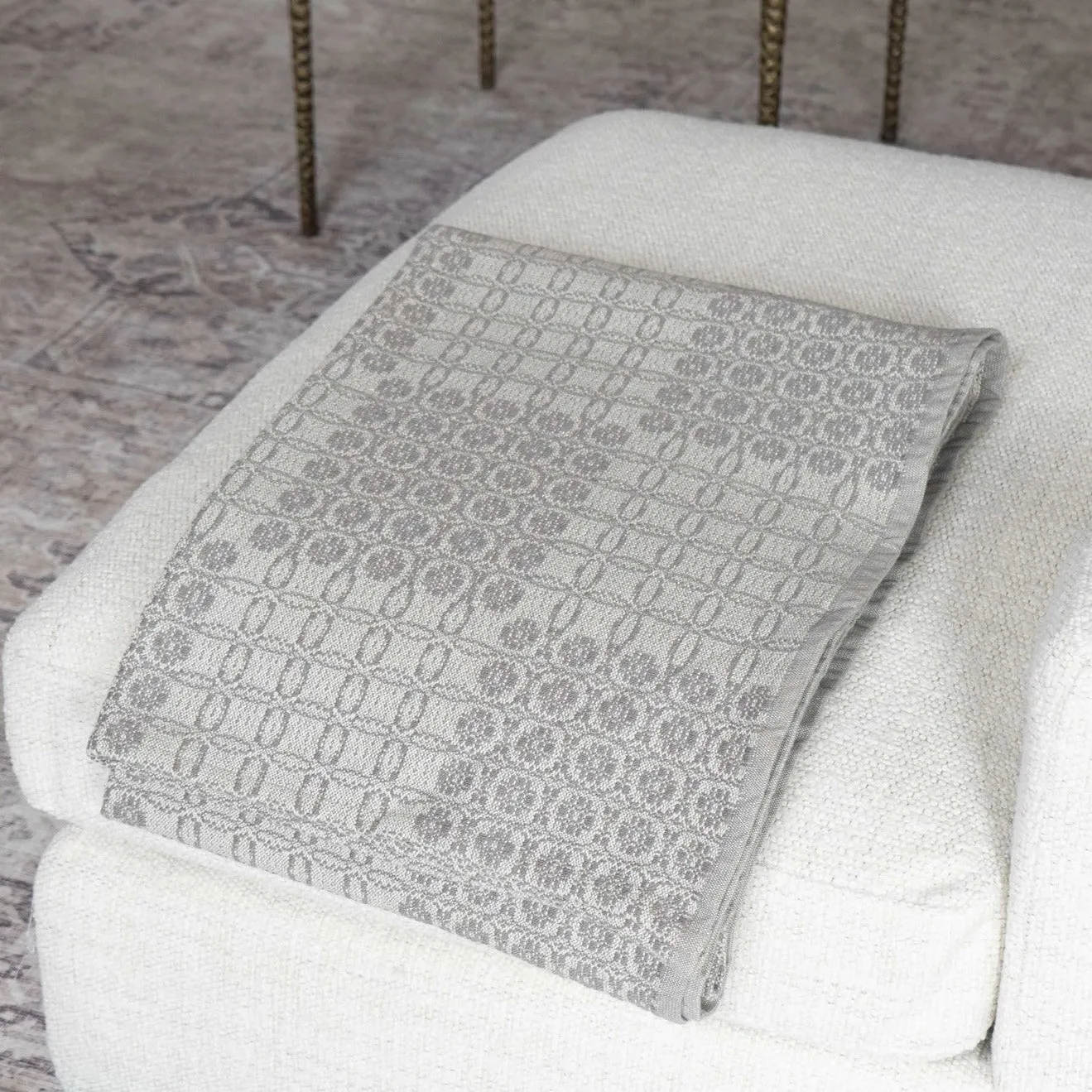 Cross Check Grey Throw