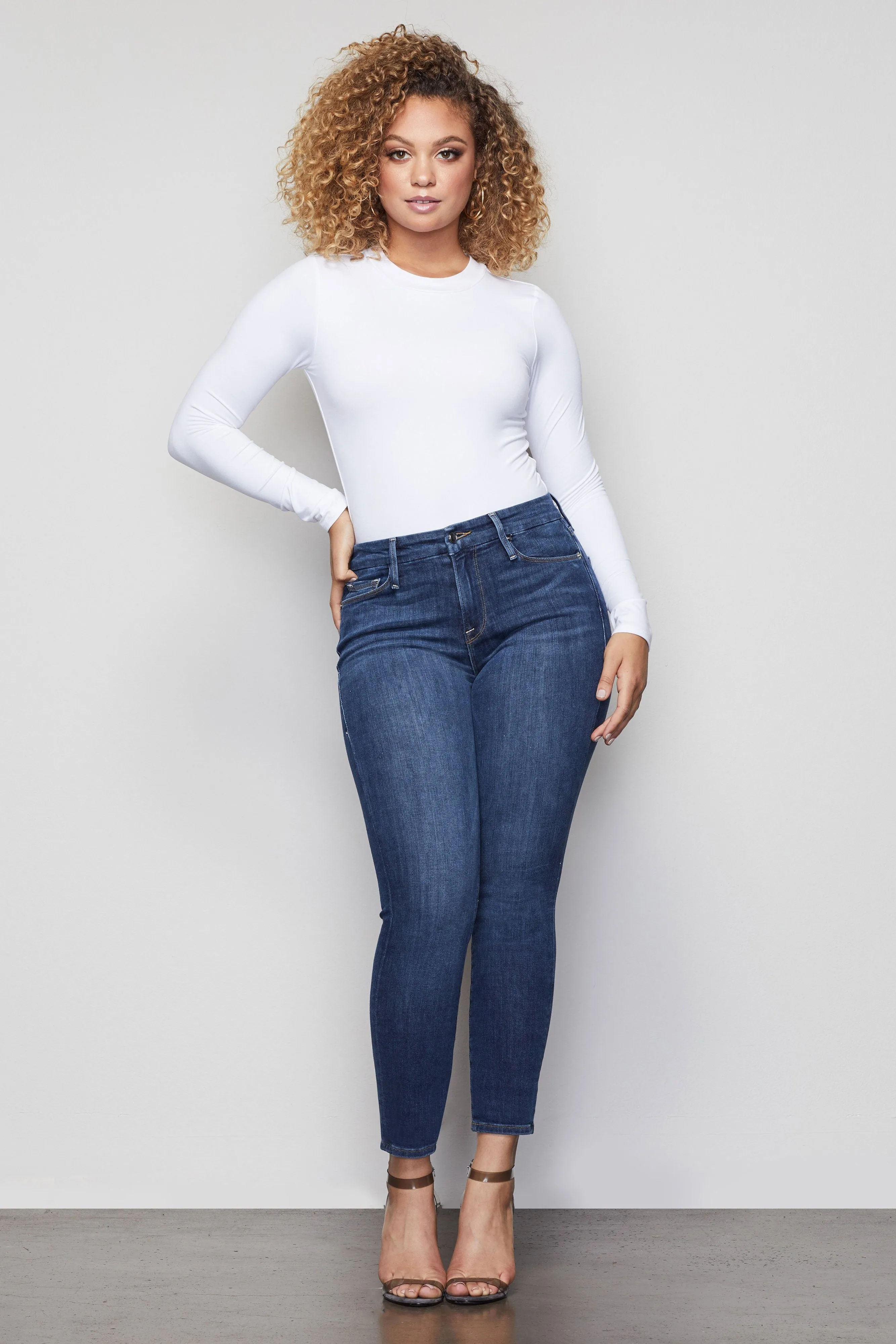 Classic White Crewneck Bodysuit for Casual Wear